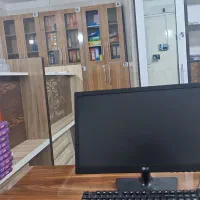 فروشنده یا ویزیتور