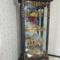 یک ویترین درحد نو بفروش میرسد