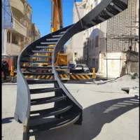 پله گرد پیچ  تک محور دور لوله پله دکوراتیو