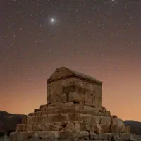 فروش مغازه ورودی اصلی مقبره کوروش بزگ پاسارگاد