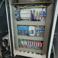 نیروی آشنا به برق صنعتی