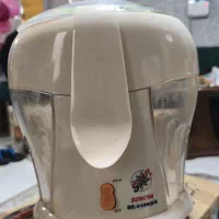 آبمیوه‌گیری سونیا
