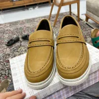 کفش|کیف، کفش، کمربند|شیراز, شهرک مفتح|دیوار