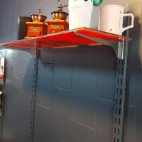 قفسه و رگال شیشه ای