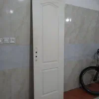 دو عدد در سرویس و حمام