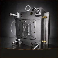 طراحی و قالبسازی تزریق پلاستیک CNC