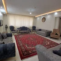 ۹۵متری/ دوخوابه / همکف/ امیریه ۲۹ / طلائیه