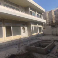 ویلایی دوطبقه ۲۱۵متر/سه طرف نور/پلاک سوم کاشانی