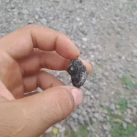 سنگ مشکوک به شهاب سنگ|جواهرات|رشت, بازار|دیوار