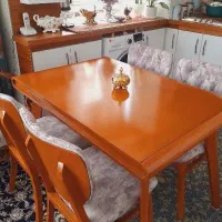 میز غذاخوری