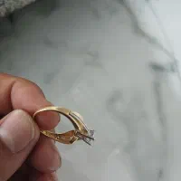 فروش،انگشتر طلا ۳ گرم ۳۹۰ سوت ۲۰۰ بالای تابلو