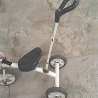 سه چرخه واسکوتر