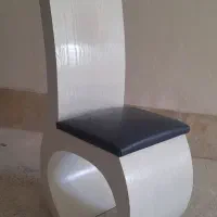 صندلی چوبی یک عدد