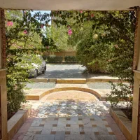 آپارتمان-خیابان-استقلال-یک-نزدیک-فروشگاه