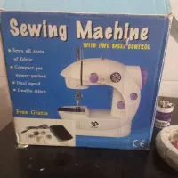 چرخ خیاطی مسافرتی کوچک