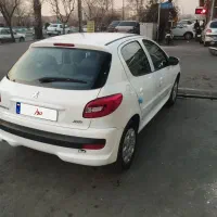 پژو207سفیدبیرنگ مدل 99فرمان برقی مشابه صفر