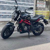 بنلی 300 دو سیلندر