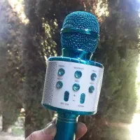 یک عدد اسپیکر
