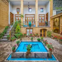 ۸۲متر /دوخواب /فول /وحیدیه