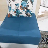 یک دست مبل فروشی