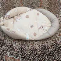 آغوشی نوزاد