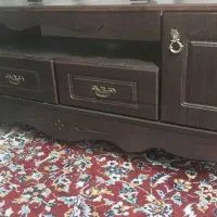 میز تی وی . تابلو .ساعت