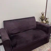 مبل راحتی همراه با کوسن