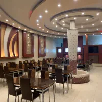 استخدام آشپز و سرپرست رستوران