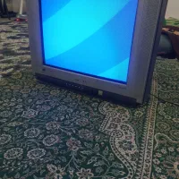 تلویزیون سوپرا ۲۱انچ کنترل نداره