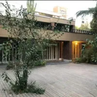 900متر-بنا-در-820متر-زمین-بنای-تمیز-قابل-سکونت
