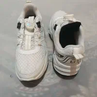 کتانی کفش بچگانه سایز ۳۲ تا ۳۶ جفتی فقط ۷۰۰