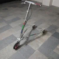 اسکوتر سه چرخ