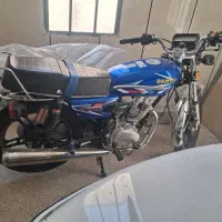 موتورسیکلت همتاز