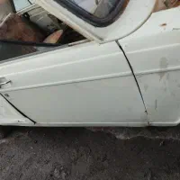 اوراقی در پیکان سمت شاگرد.