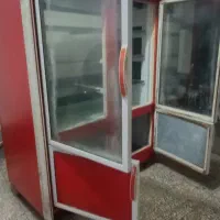 یخچال بزرگ سوپر مارکت