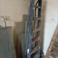 چهارپایه فلزی