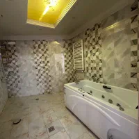 ۲۳۰متر/ویلایی/فاز۲محله۲/جکوزی/۳خواب