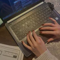 ترجمه و تایپ تخصصی و عمومی