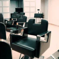 استخدام همکار  ارایشگر ماهر
