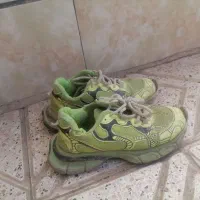 کفش سایز 40