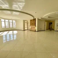 280متر-تک-واحدی-بالای-میدان-اسبی