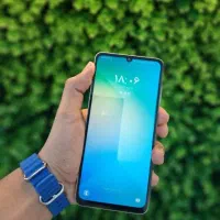 گوشی کارکرد داری تماس بگیر