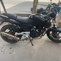 پالس ۲۰۰ (باجاج) بدون هندل