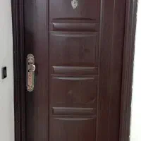 درب ساختمانی