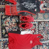 لباس گشتی کفش