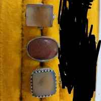 انگشتر|جواهرات|میبد, |دیوار
