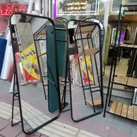 آینه چهارگوش گرد پایه دار