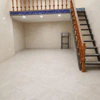 مغازه برای اجاره بر خیابان خیام نبش ورودی پاچنار
