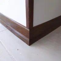 نصاب قرنیز کمد دیواری کابینت و تعمیرات