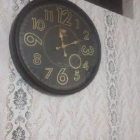 ساعت دیواری